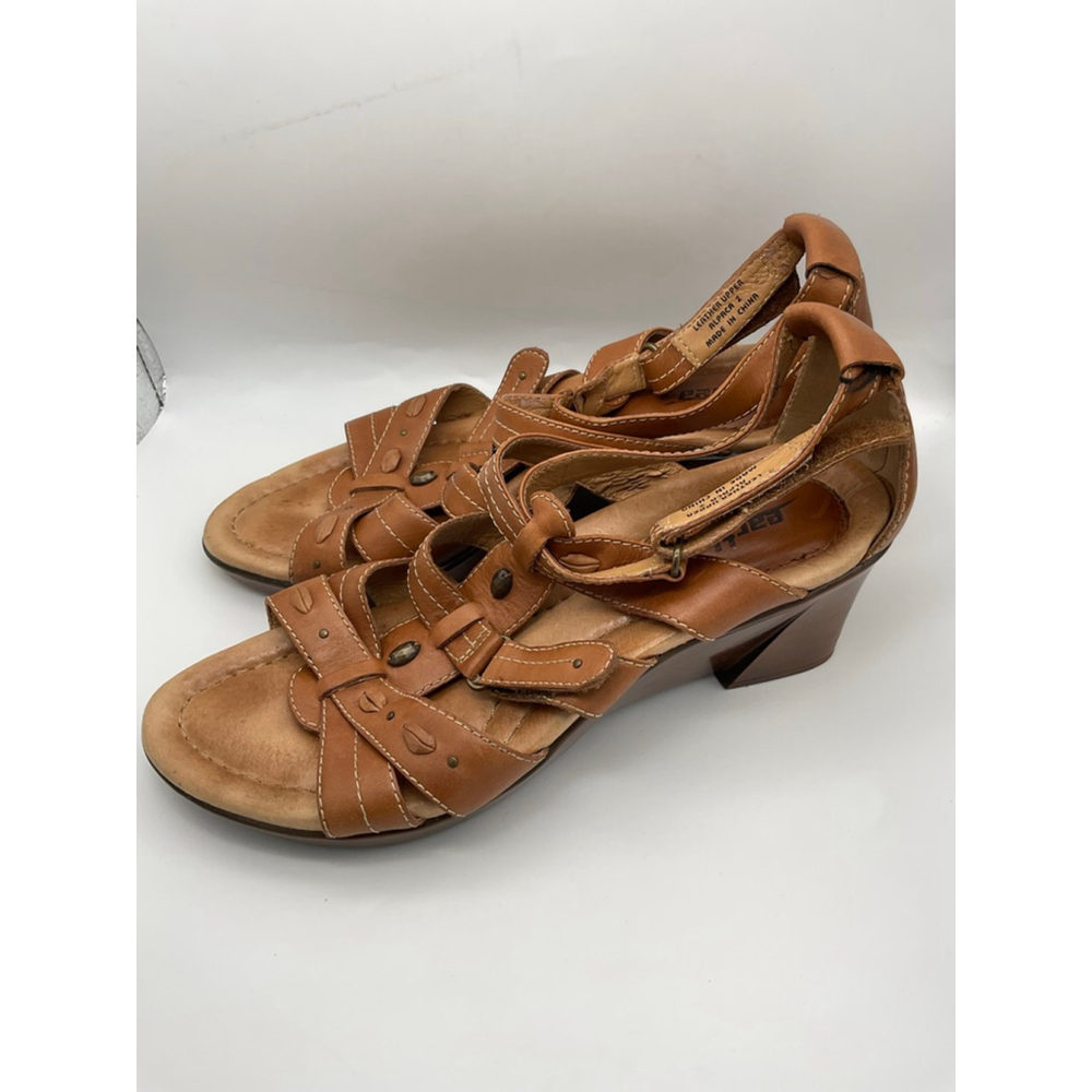 Earth Leather wedge heel sandals brown size 10 Lucinda
